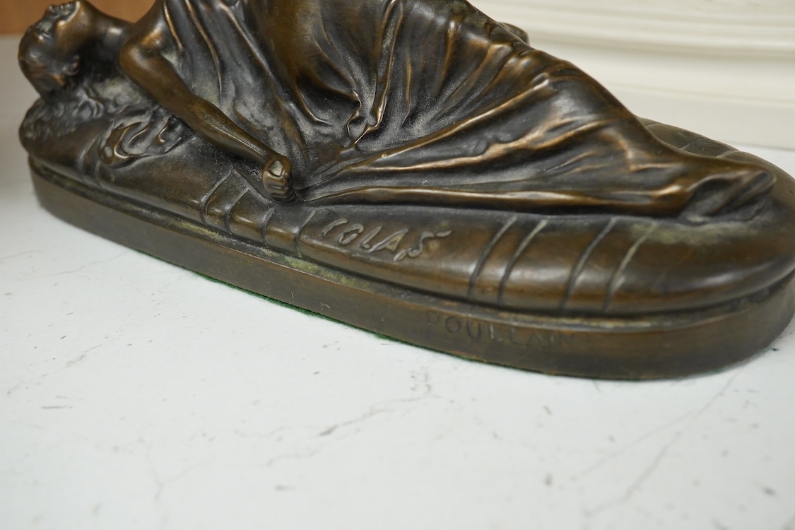 A spelter bust of General Gordon Pasha, and a bronze resin reclining female after Poullain, the bust 32cm